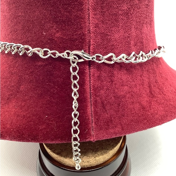 Large Statement Necklace w/ Pink & Clear Stones - Picture 5 of 5